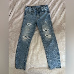 Distressed Jeans: 28 x 30